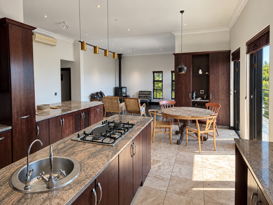 5 Bedroom Property for Sale in Higgovale Western Cape